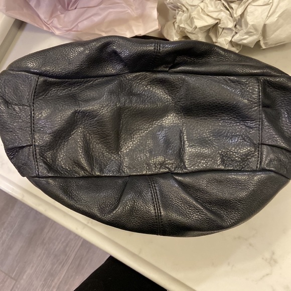 DKNY slouchy leather tote bag (2005-2006) - Picture 4 of 4